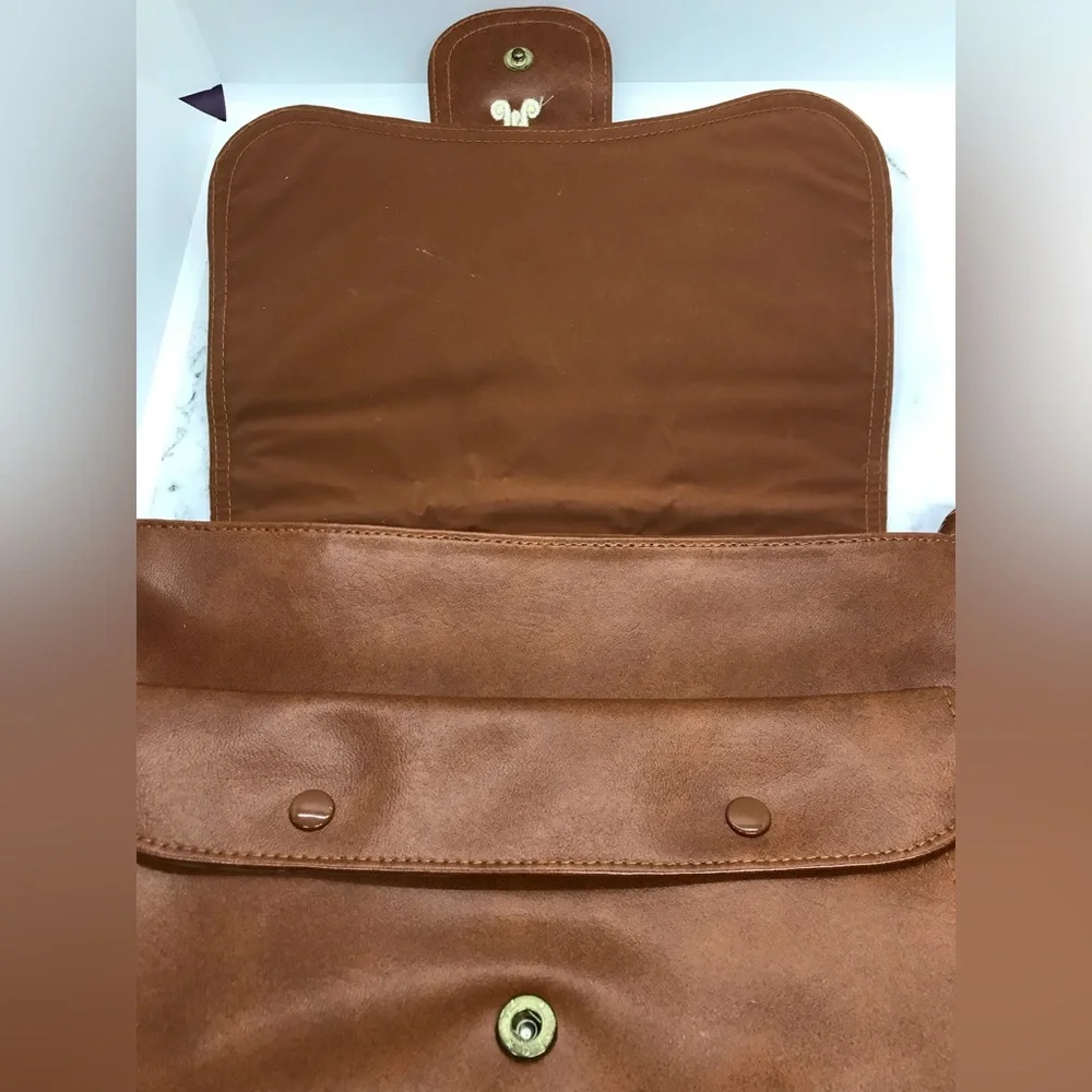 Vintage Brown Leather Shoulder Bag Purse - Picture 16 of 16